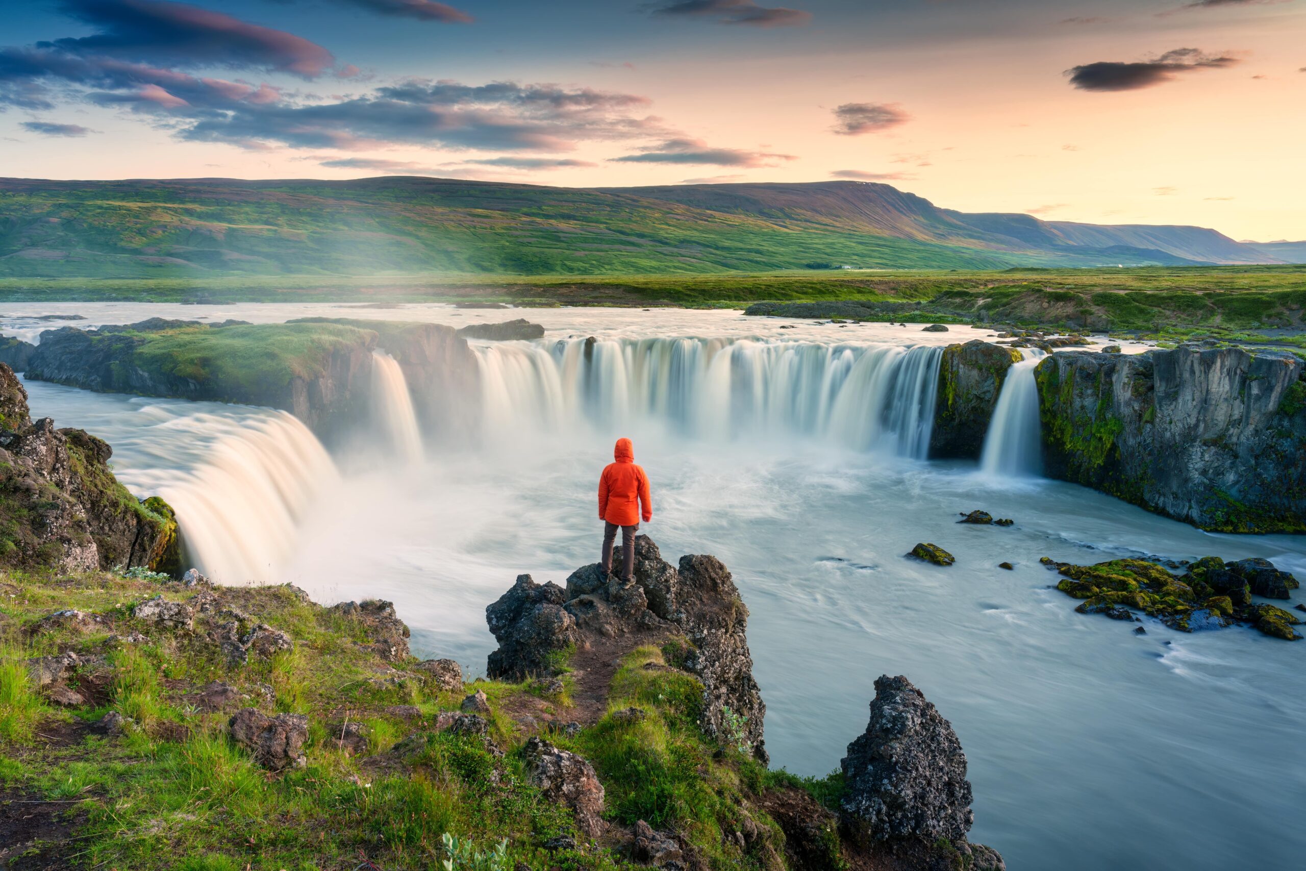 shutterstock_2347106881-min